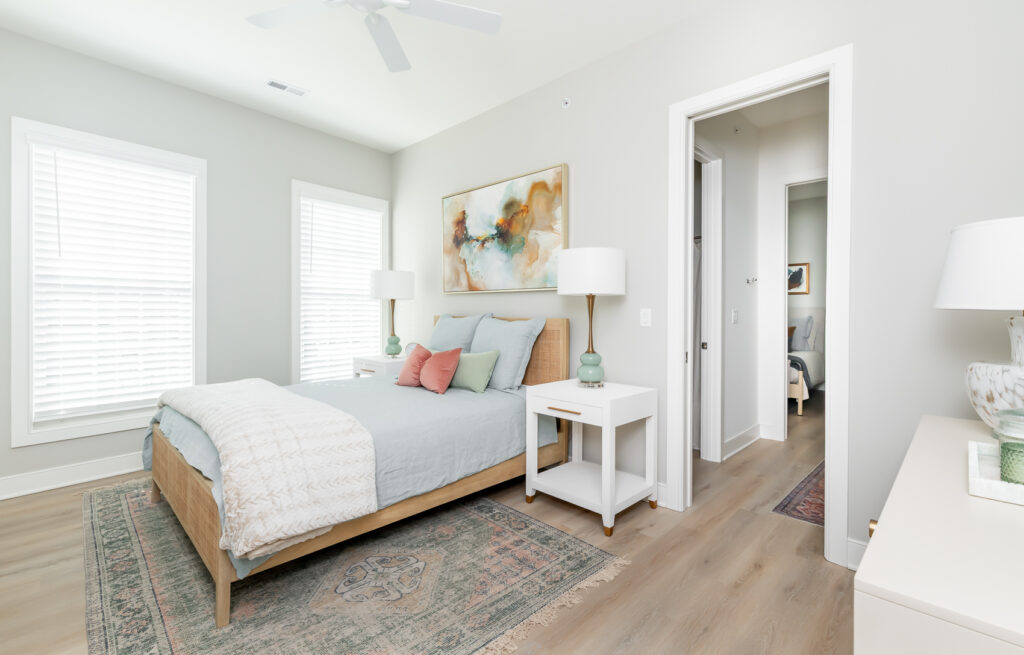 queen bed